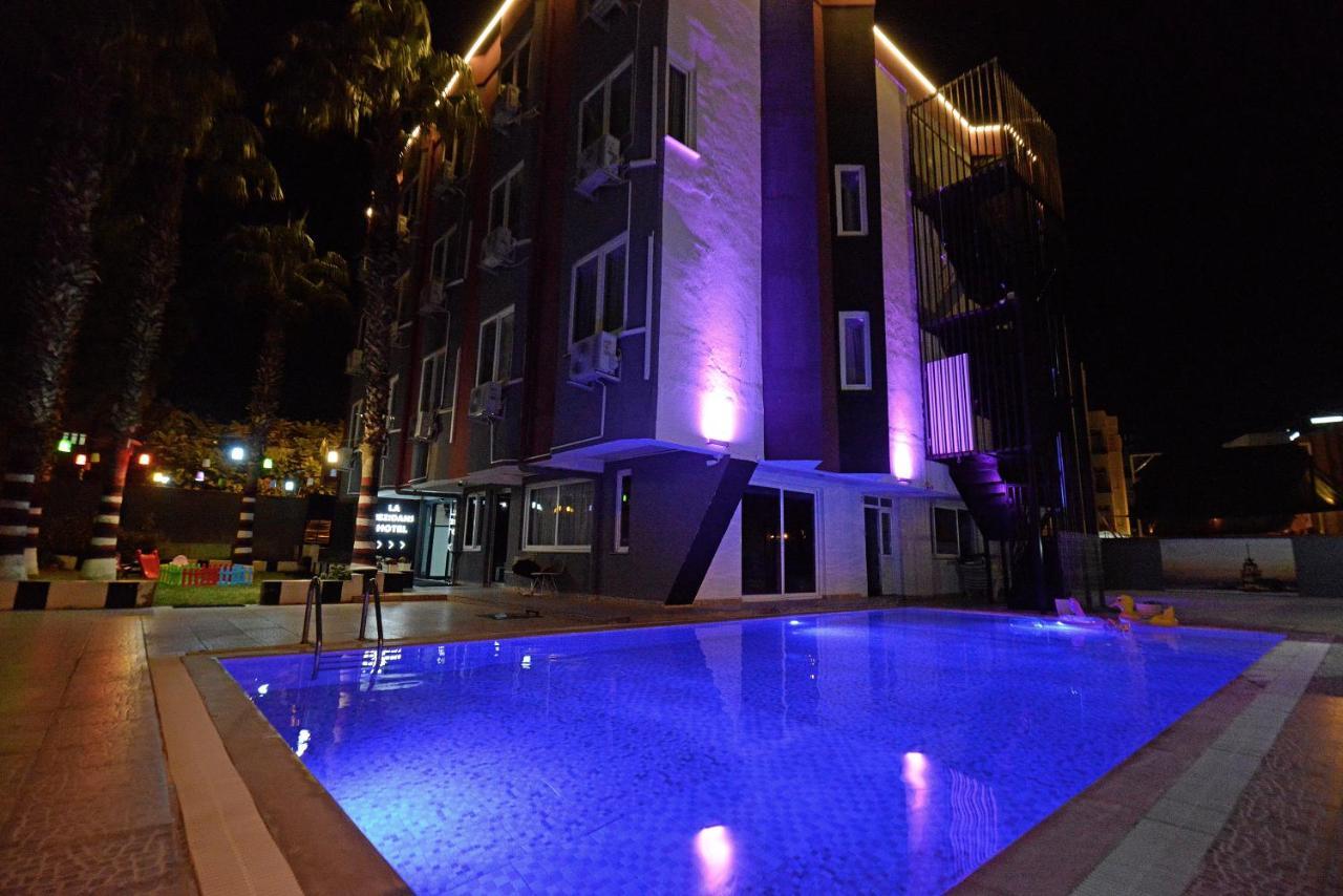 La Rezidans Hotel 安塔利亚 外观 照片